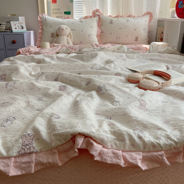 91家纺网 家纺一手货源 找家纺 迪梦姿家纺 2026新款泡芙纱花边款夏被四件套 悦悦小兔