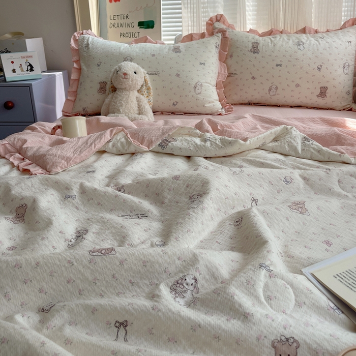 91家纺网 家纺一手货源 找家纺 迪梦姿家纺 2026新款泡芙纱花边款夏被四件套 悦悦小兔