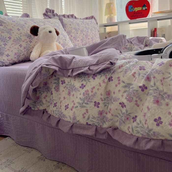 91家纺网 家纺一手货源 找家纺 迪梦姿家纺 2026新款泡芙纱花边款夏被四件套 紫雾花蝶集