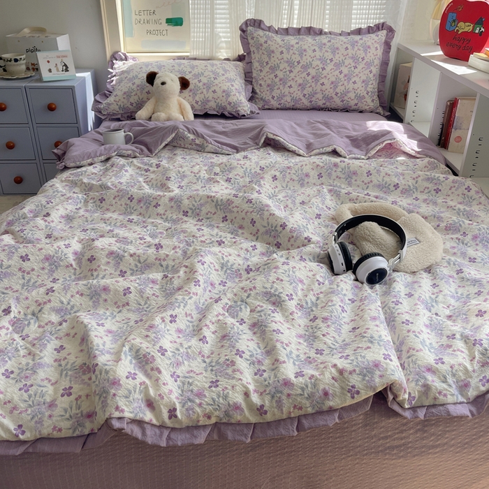 91家纺网 家纺一手货源 找家纺 迪梦姿家纺 2026新款泡芙纱花边款夏被四件套 紫雾花蝶集