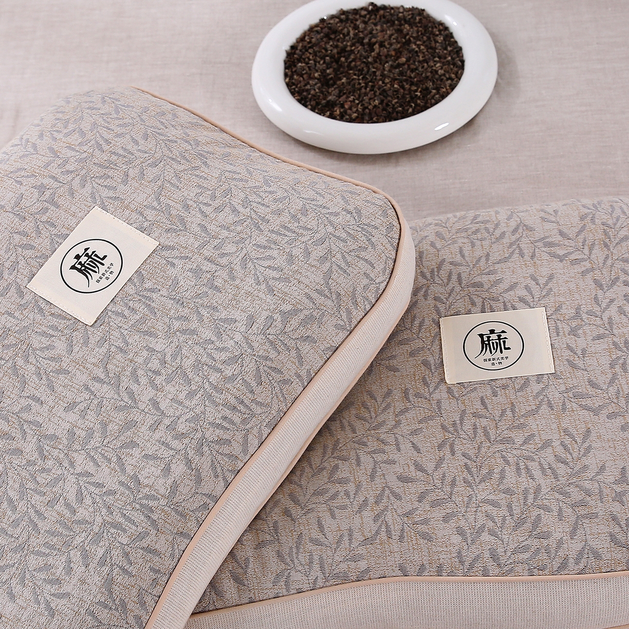 91家纺网 家纺一手货源 找家纺 珍贝家纺 2026新款棉麻荞麦枕枕头枕芯 棉麻荞麦枕-简约灰