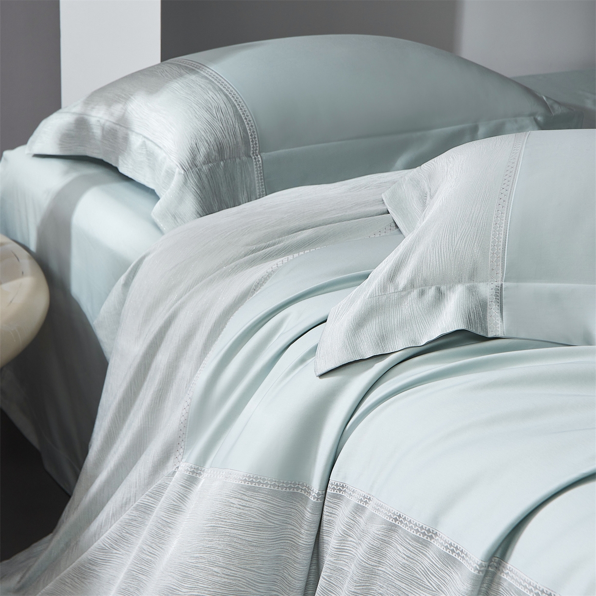 91家纺网 家纺一手货源 找家纺 （总）馨蕊家居 2026春夏新款100S全棉纯棉高精密提花刺绣四件套-追光