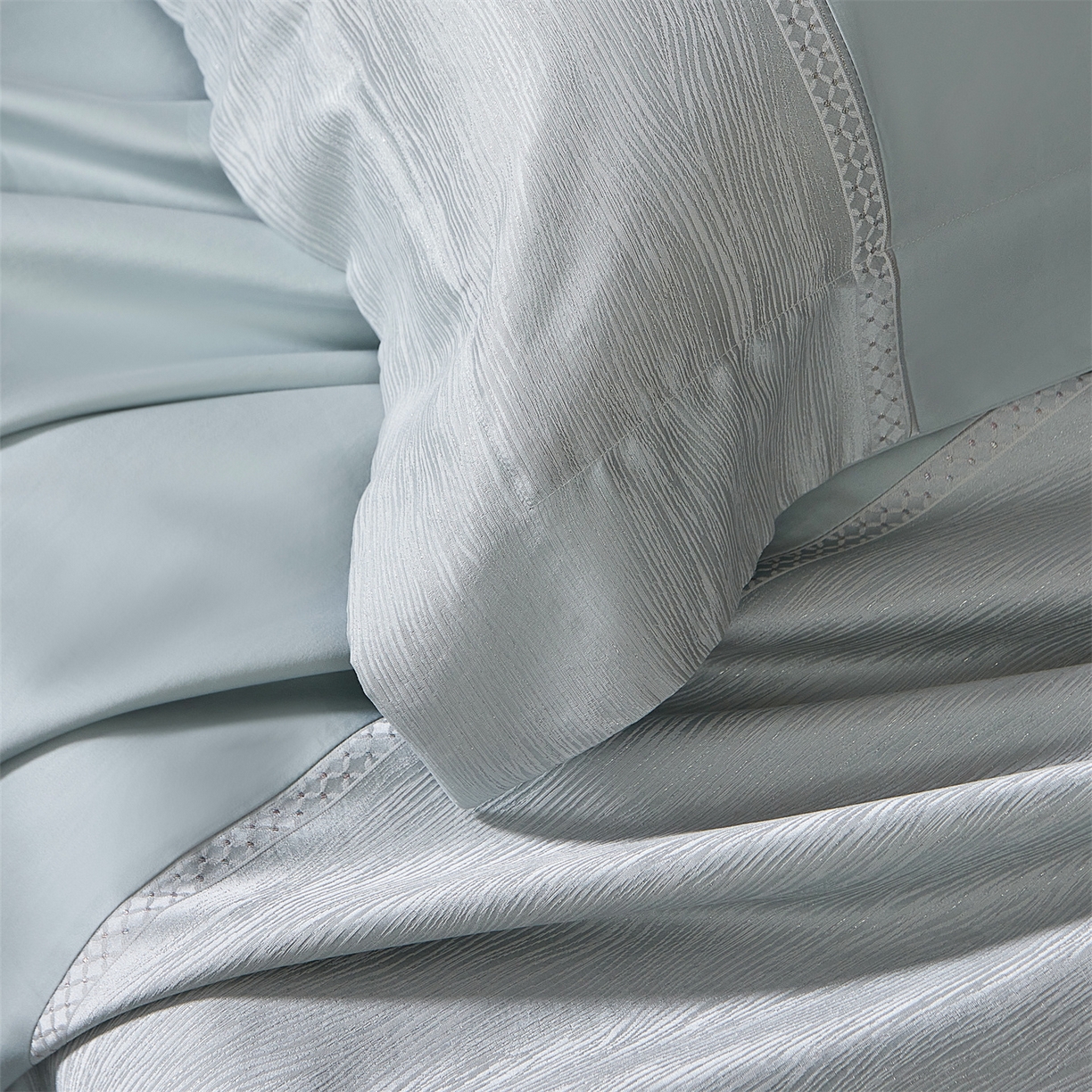 91家纺网 家纺一手货源 找家纺 （总）馨蕊家居 2026春夏新款100S全棉纯棉高精密提花刺绣四件套-追光