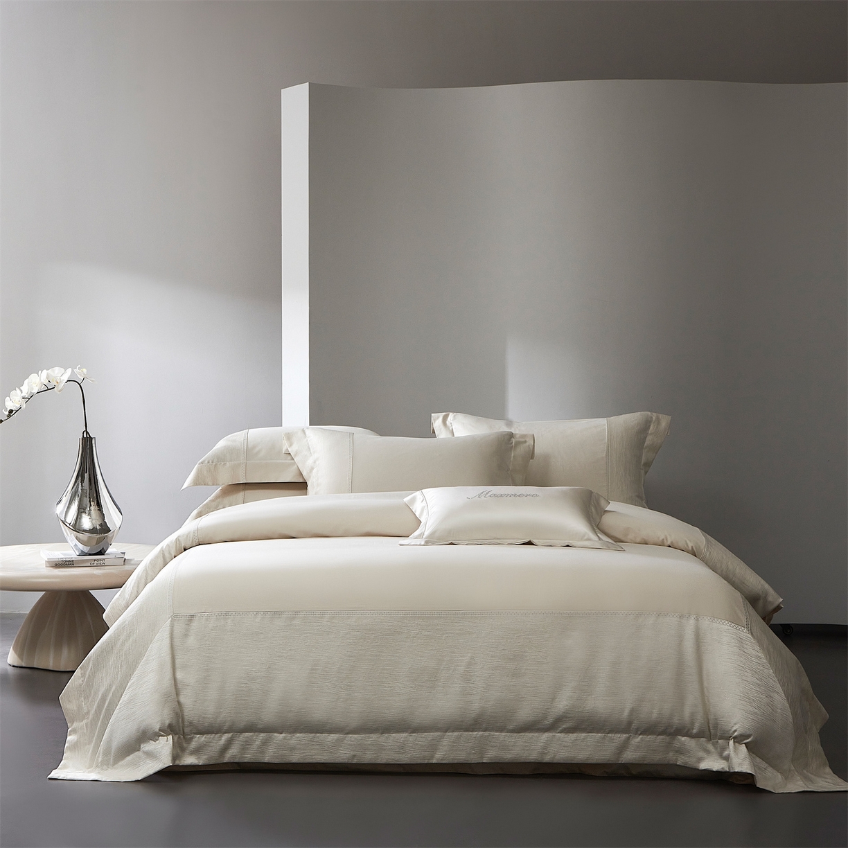 91家纺网 家纺一手货源 找家纺 馨蕊家居 2026春夏新款100S全棉纯棉高精密提花刺绣四件套-追光 追光-奶咖