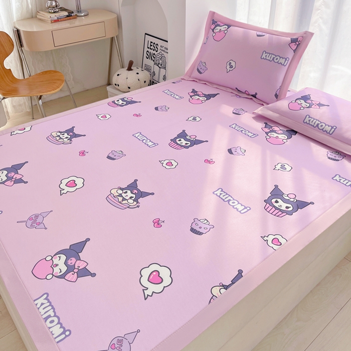 91家纺网 家纺一手货源 找家纺 云恋家纺 2026正版授权小版冰丝席卡通凉席三件套可折叠水洗软席子儿童单双人凉感空调席子 小版-心心库洛米