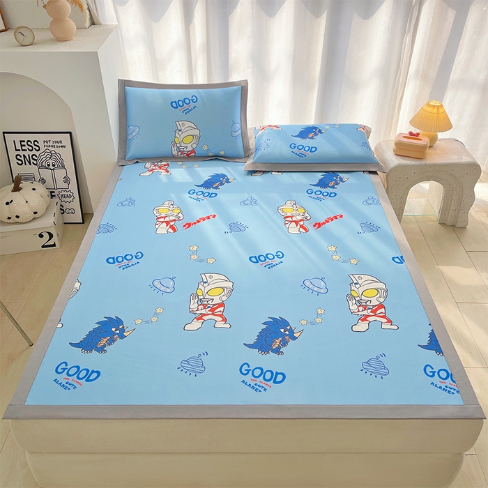 91家纺网 家纺一手货源 找家纺 云恋家纺 2026正版授权小版冰丝席卡通凉席三件套可折叠水洗软席子儿童单双人凉感空调席子 小版-奥特曼打怪兽