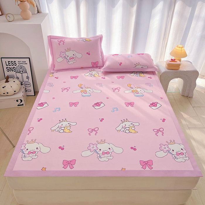 91家纺网 家纺一手货源 找家纺 云恋家纺 2026正版授权小版冰丝席卡通凉席三件套可折叠水洗软席子儿童单双人凉感空调席子 小版-蝴蝶结大耳狗