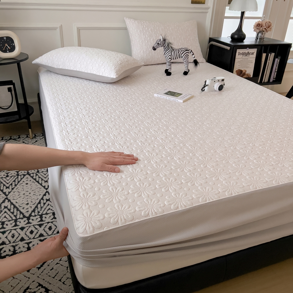 91家纺网 家纺一手货源 找家纺 席世家 2025新款云母凉感席床笠款 宾利蓝