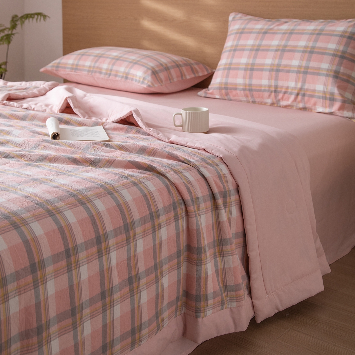 91家纺网 家纺一手货源 找家纺 几禾 2026春夏新款色织水洗棉棉花夏被夏凉被空调被 简夕粉