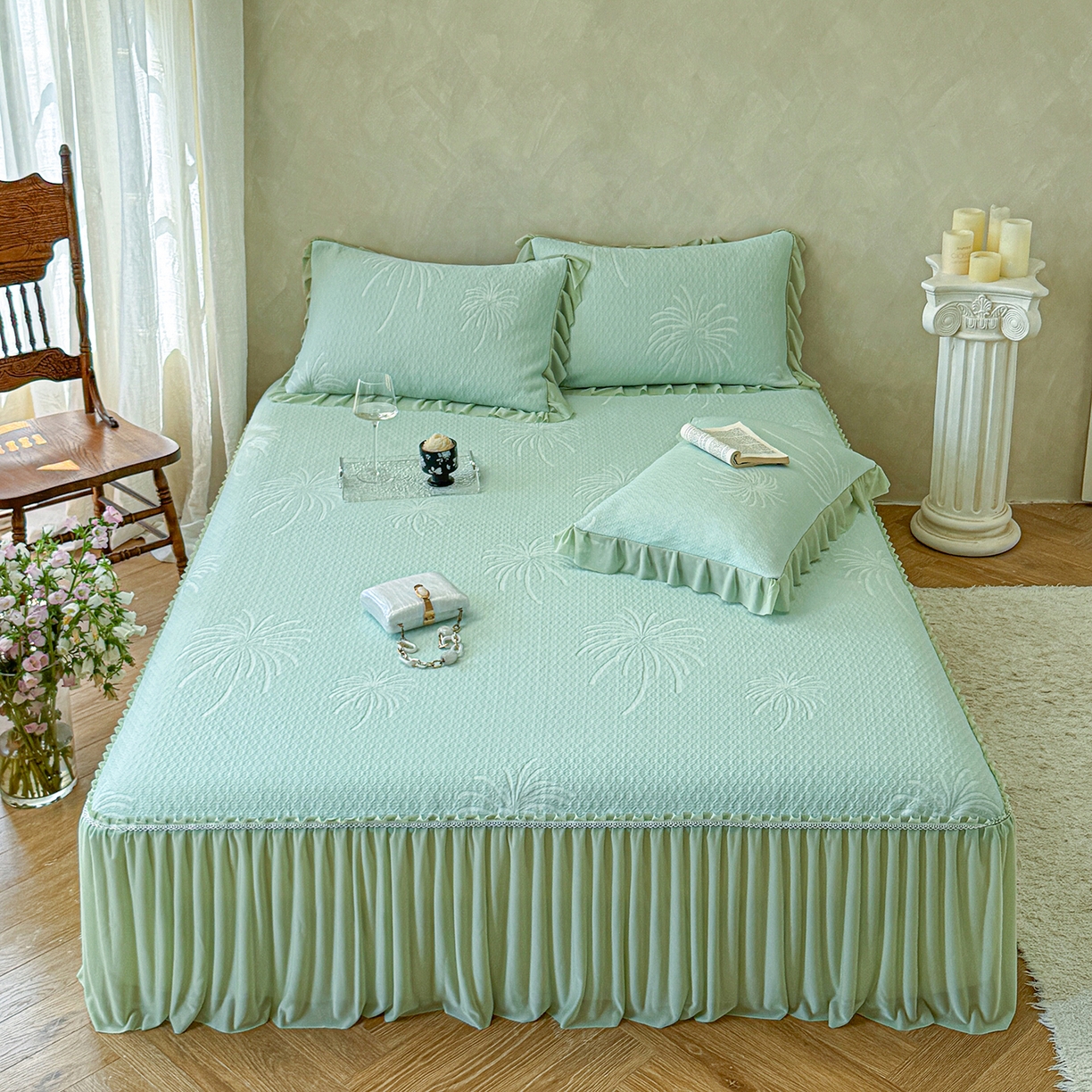 91家纺网 家纺一手货源 找家纺 亿品家纺 2026新款550克PE高分子单泡提花凉感复合床裙款凉席 雾澜花火-绿(不复合)