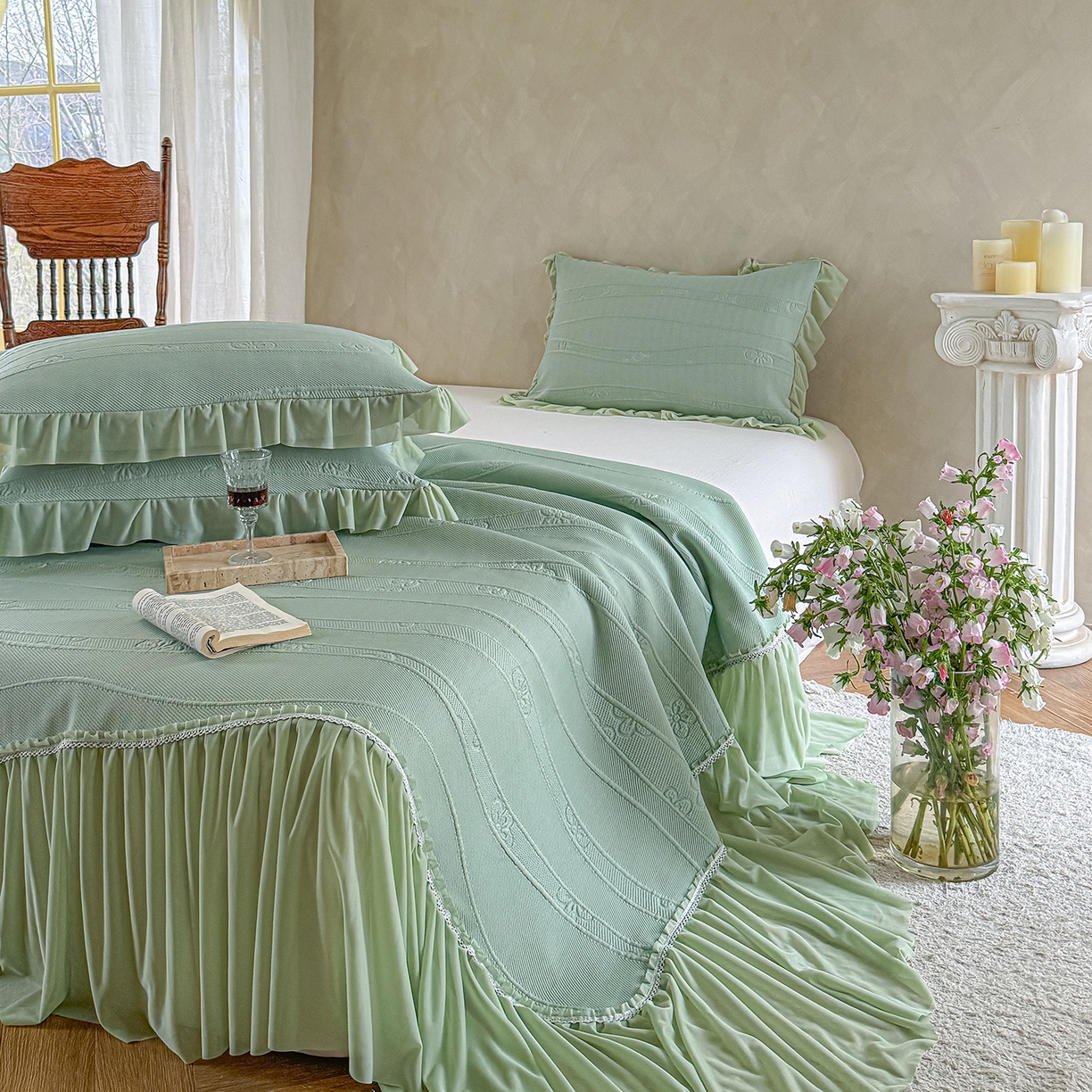 91家纺网 家纺一手货源 找家纺 亿品家纺 2026新款550克PE高分子单泡提花凉感复合床裙款凉席 雾夏花眠-绿(加厚三明治复合)