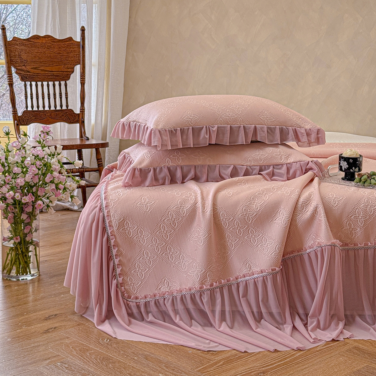 亿品家纺 2026新款550克PE高分子单泡提花凉感复合床裙款凉席 月光织梦-粉(加厚三明治复合)