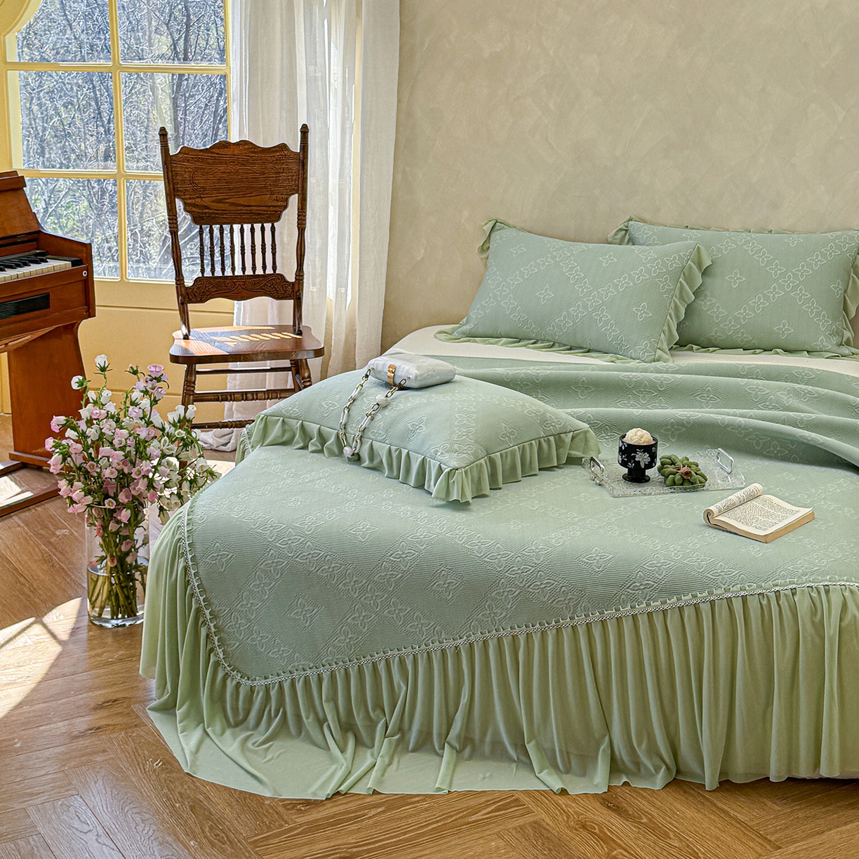 91家纺网 家纺一手货源 找家纺 亿品家纺 2026新款550克PE高分子单泡提花凉感复合床裙款凉席 月光织梦-绿(加厚三明治复合)