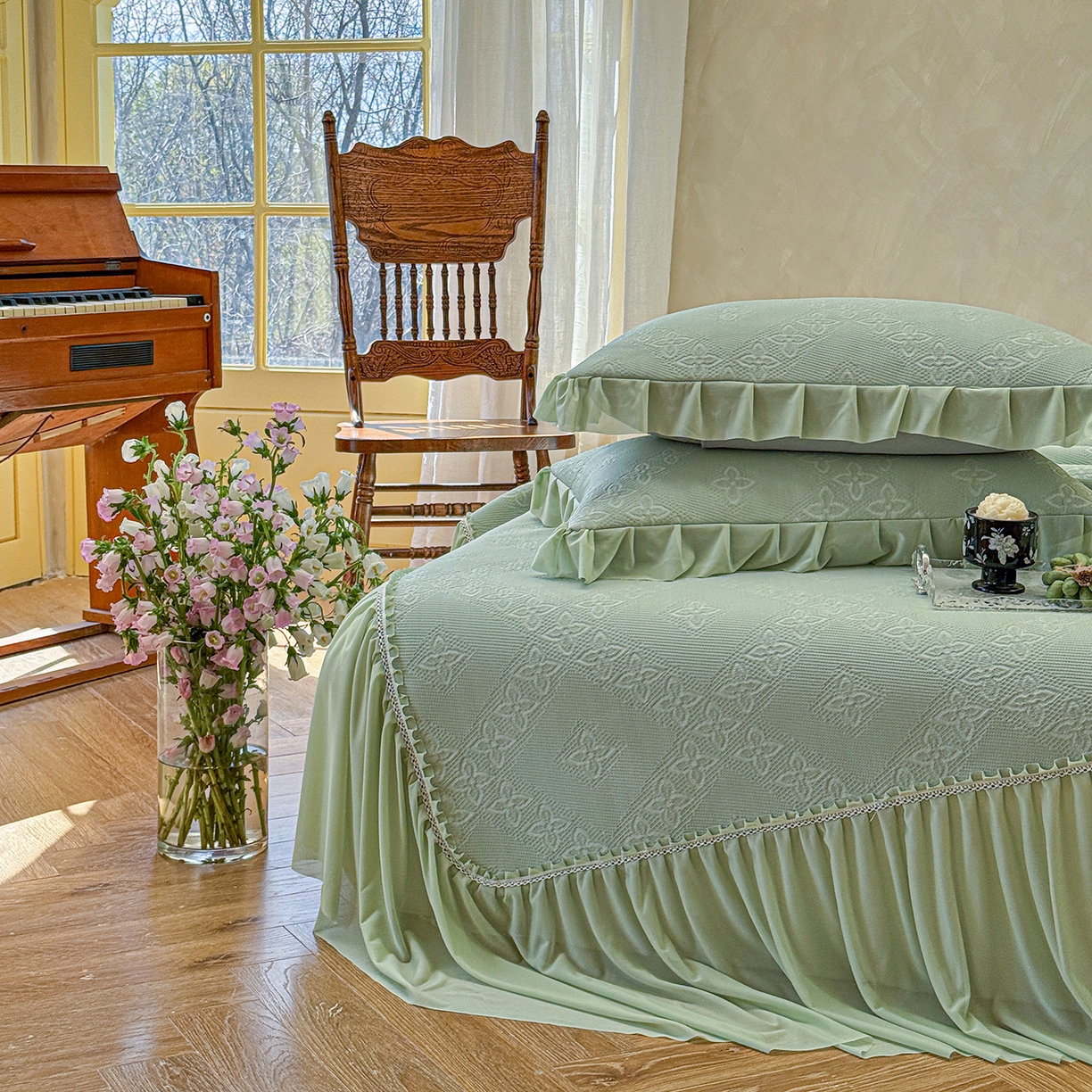 91家纺网 家纺一手货源 找家纺 亿品家纺 2026新款550克PE高分子单泡提花凉感复合床裙款凉席 月光织梦-绿(加厚三明治复合)