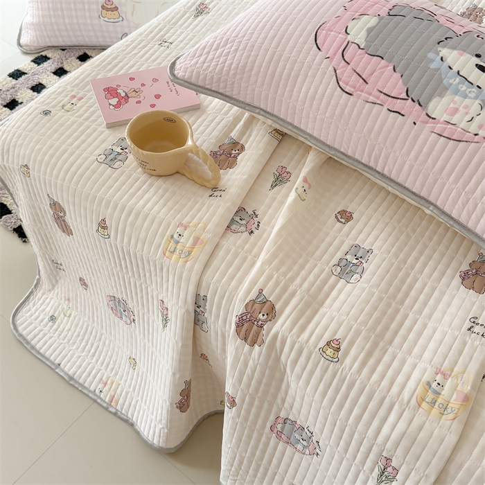 91家纺网 家纺一手货源 找家纺 吾欢心 2026夏季新款仿锦安凉感丝床盖款夏被四件套可可机洗凉感值大于0.2 萌趣小狗