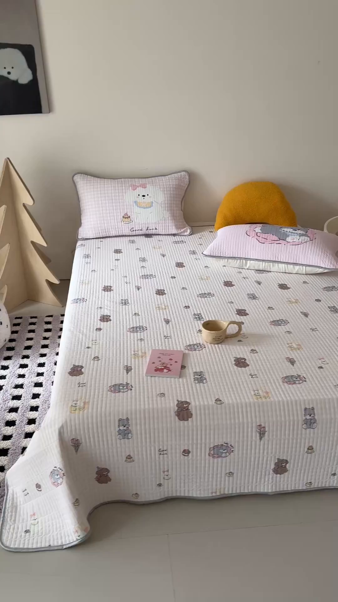 91家纺网 家纺一手货源 找家纺 吾欢心 2026夏季新款仿锦安凉感丝床盖款夏被四件套可可机洗凉感值大于0.2 萌趣小狗