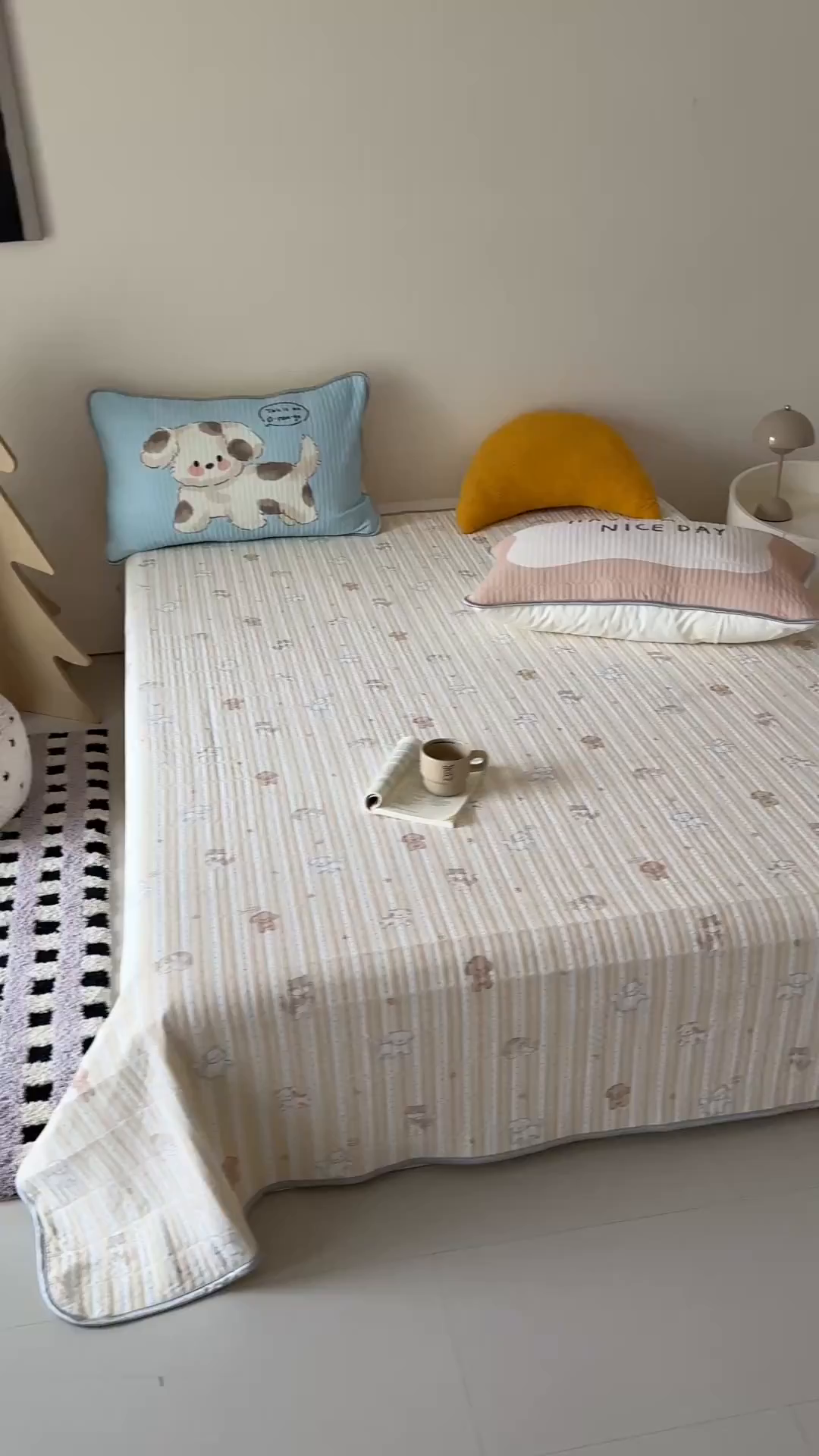 91家纺网 家纺一手货源 找家纺 吾欢心 2026夏季新款仿锦安凉感丝床盖款夏被四件套可可机洗凉感值大于0.2 眠眠狗