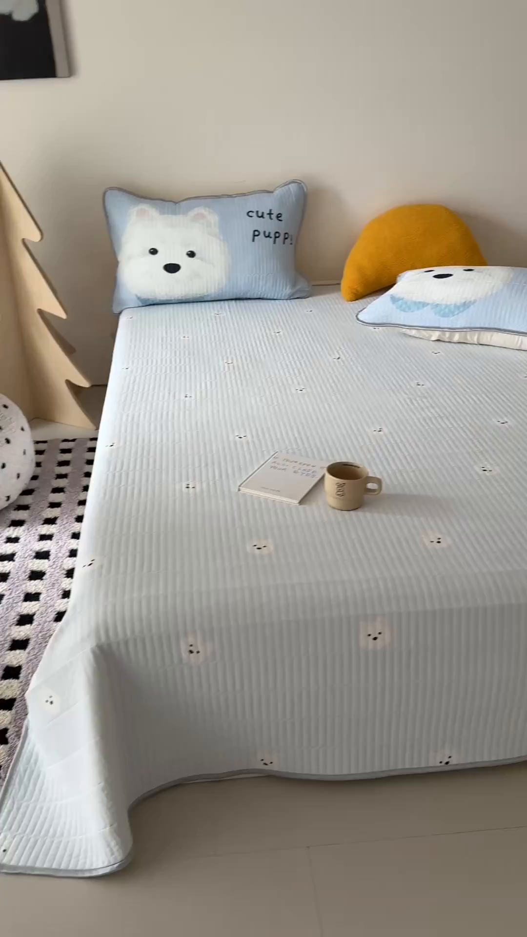 91家纺网 家纺一手货源 找家纺 吾欢心 2026夏季新款仿锦安凉感丝床盖款夏被四件套可可机洗凉感值大于0.2 奶萌汪仔