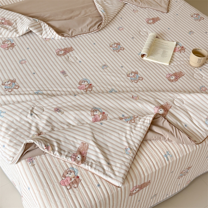 91家纺网 家纺一手货源 找家纺 吾欢心 2026夏季新款A类仿锦安凉感丝夏凉被空调被 乖乖小狗