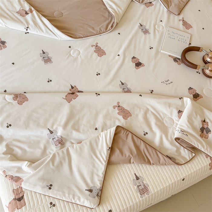 91家纺网 家纺一手货源 找家纺 吾欢心 2026夏季新款A类仿锦安凉感丝夏凉被空调被 可爱萌物