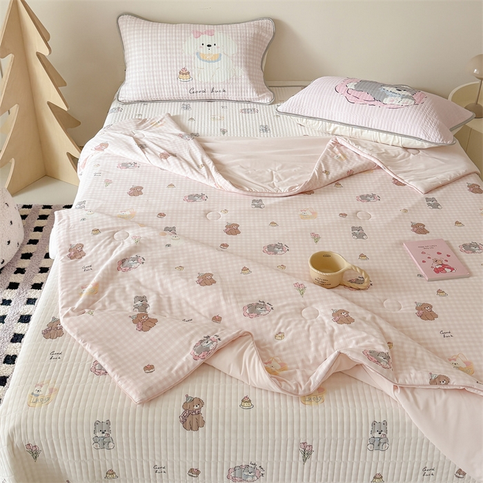 91家纺网 家纺一手货源 找家纺 吾欢心 2026夏季新款A类仿锦安凉感丝夏凉被空调被 萌趣小狗