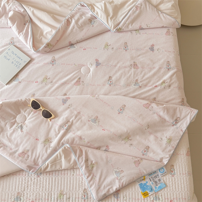 91家纺网 家纺一手货源 找家纺 吾欢心 2026夏季新款A类仿锦安凉感丝夏凉被空调被 晚安公主