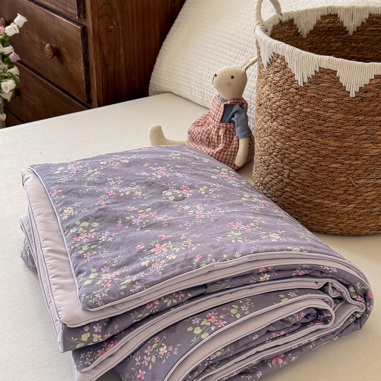 91家纺网 家纺一手货源 找家纺 Sweet dreams甜梦 2026新款A类全棉双层纱锦氨凉感夏被 花梦时