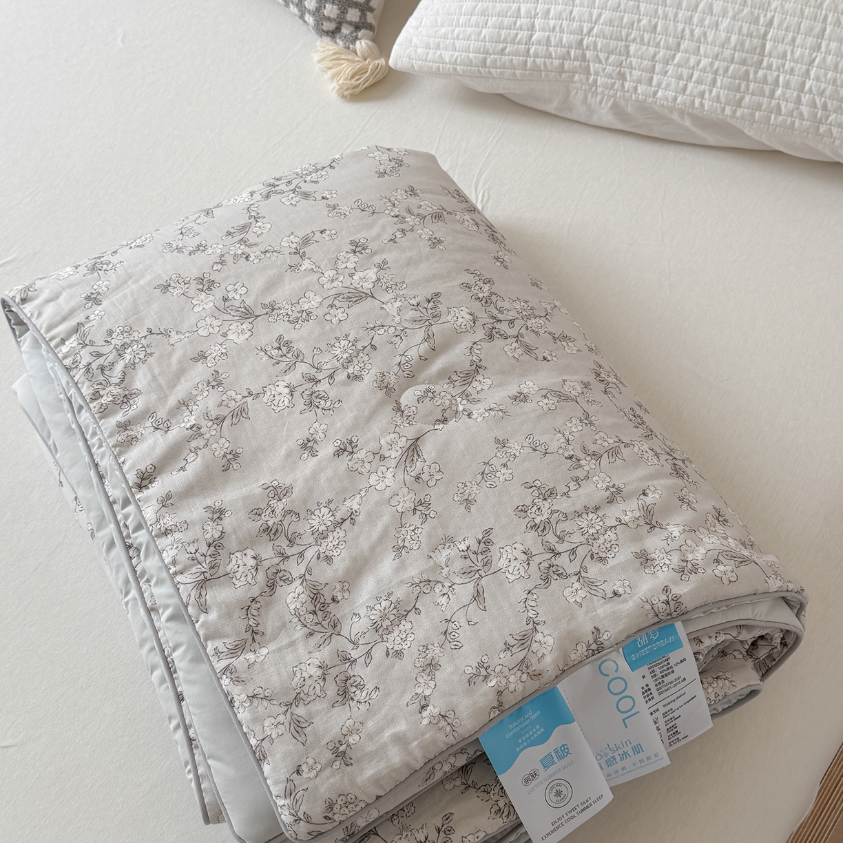 91家纺网 家纺一手货源 找家纺 Sweet dreams甜梦 2026新款A类全棉双层纱锦氨凉感夏被 墨莲