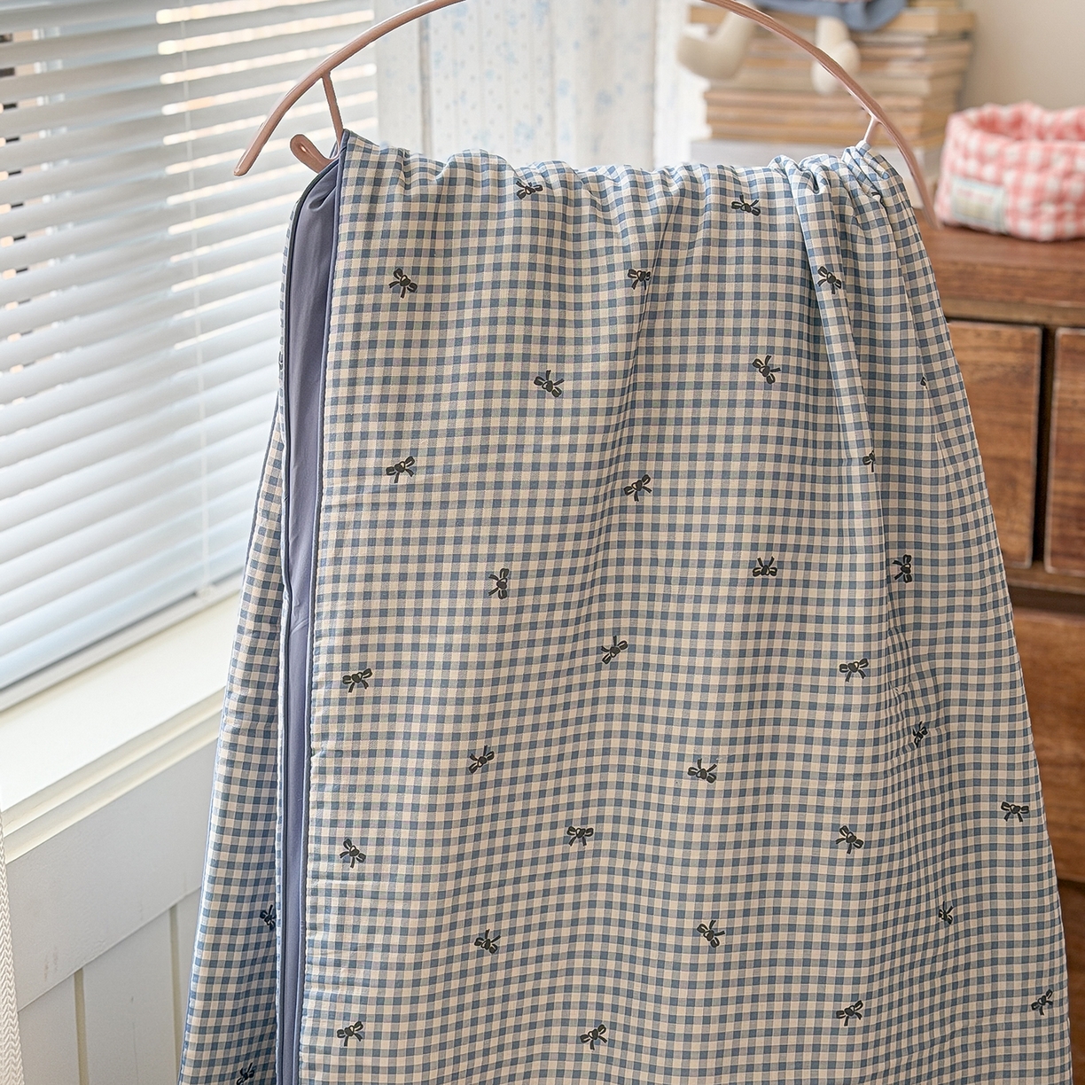 91家纺网 家纺一手货源 找家纺 Sweet dreams甜梦 2026新款A类全棉双层纱锦氨凉感夏被 千颂伊蓝