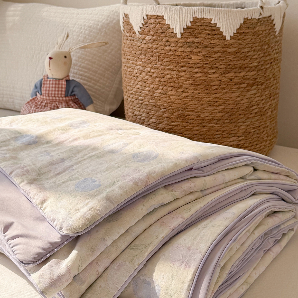 91家纺网 家纺一手货源 找家纺 Sweet dreams甜梦 2026新款A类全棉双层纱锦氨凉感夏被 郁金花海