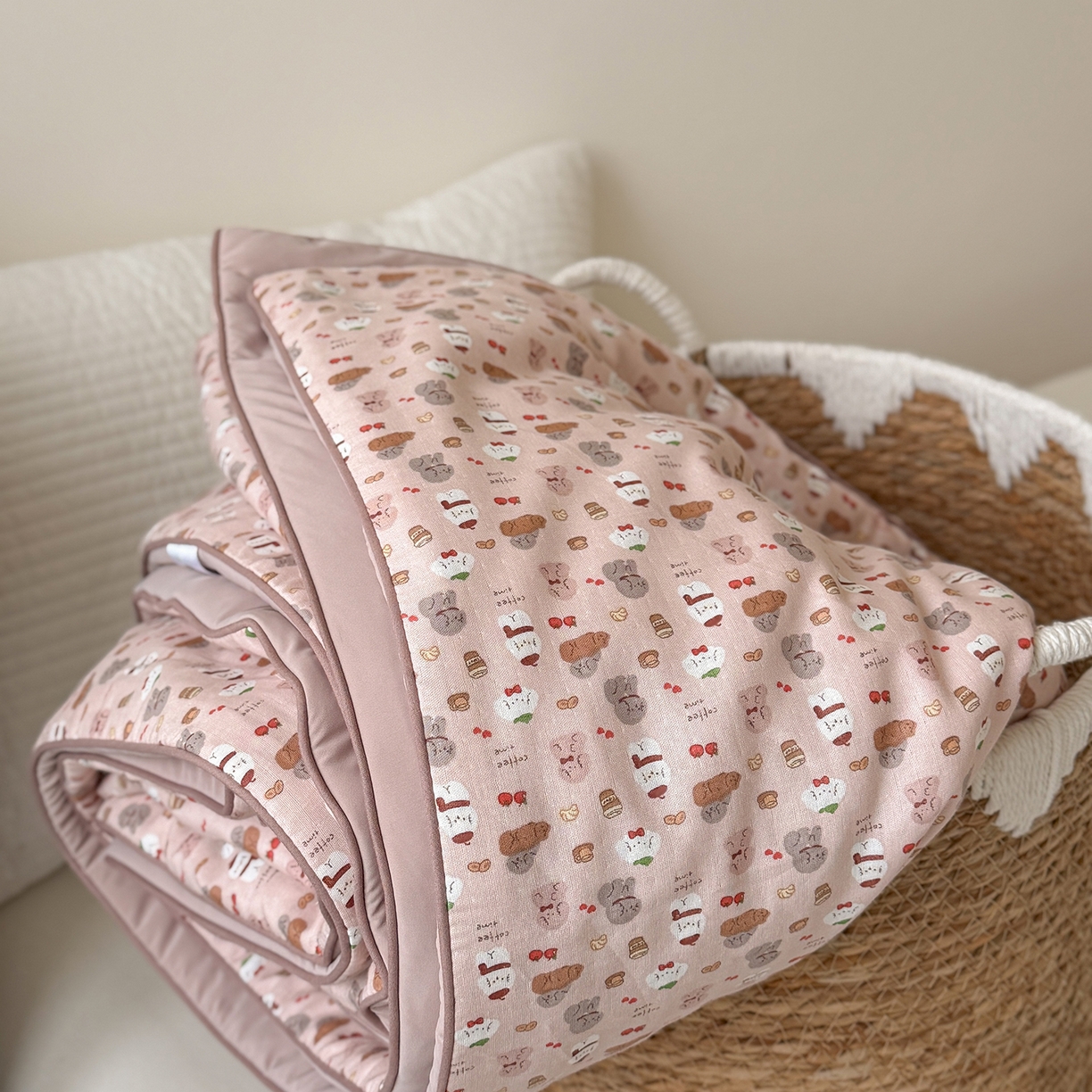 91家纺网 家纺一手货源 找家纺 Sweet dreams甜梦 2026新款A类全棉双层纱锦氨凉感夏被 朱古力小狗