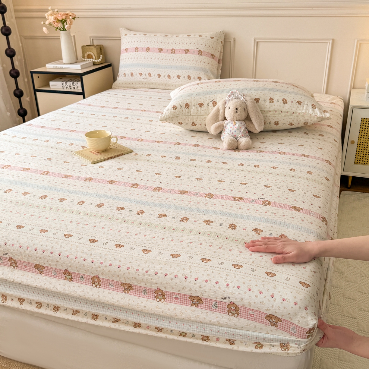 91家纺网 家纺一手货源 找家纺 2026新款A类云感棉仿棉亲肤四季款床笠席梦思床罩全包床单三件套 费尔岛