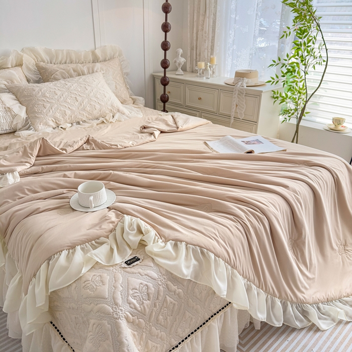 91家纺网 家纺一手货源 找家纺 （总）菊上家纺 2026新款轻奢法式银丝豆豆席席子凉席-蝶恋花语