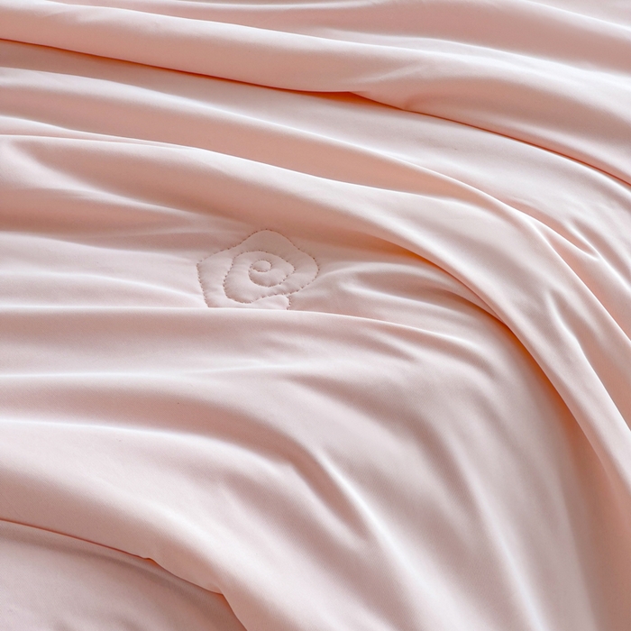 91家纺网 家纺一手货源 找家纺 菊上家纺 2026新款轻奢法式银丝豆豆席席子凉席-蝶恋花语 蝶恋花语-粉