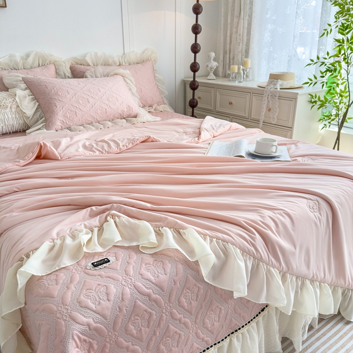 91家纺网 家纺一手货源 找家纺 菊上家纺 2026新款轻奢法式银丝豆豆席席子凉席-蝶恋花语 蝶恋花语-粉