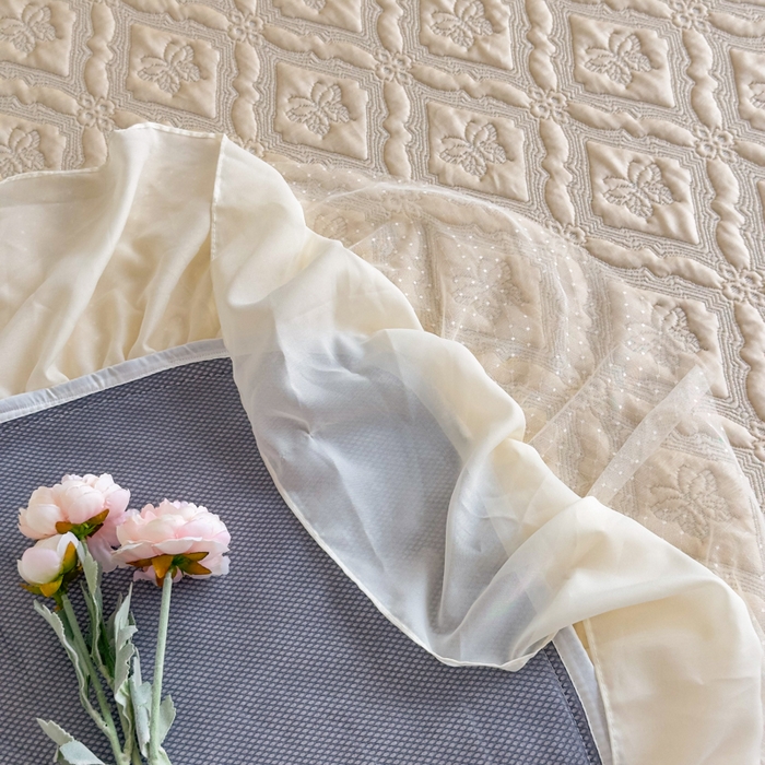 91家纺网 家纺一手货源 找家纺 菊上家纺 2026新款轻奢法式银丝豆豆席席子凉席-蝶恋花语 蝶恋花语-香槟