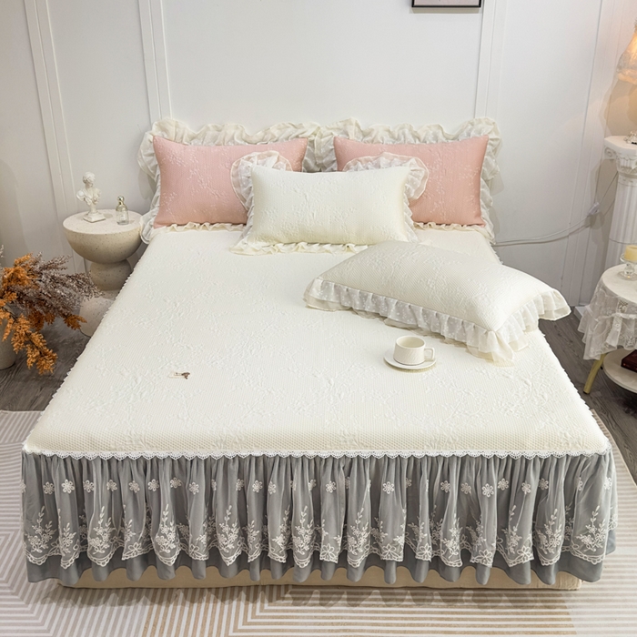 91家纺网 家纺一手货源 找家纺 菊上家纺 2026新款PE凉感床裙款凉席夏被夏凉被空调被四件套-清雅之梦 清雅之梦-珍珠白