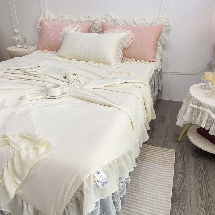 91家纺网 家纺一手货源 找家纺 菊上家纺 2026新款PE凉感床裙款凉席夏被夏凉被空调被四件套-清雅之梦 清雅之梦-珍珠白