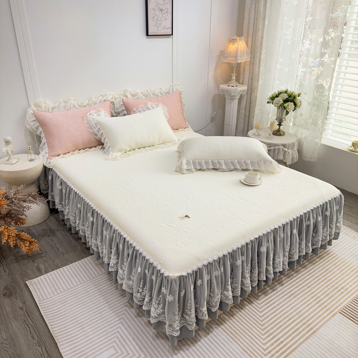 91家纺网 家纺一手货源 找家纺 菊上家纺 2026新款PE凉感床裙款凉席夏被夏凉被空调被四件套-清雅之梦 清雅之梦-珍珠白