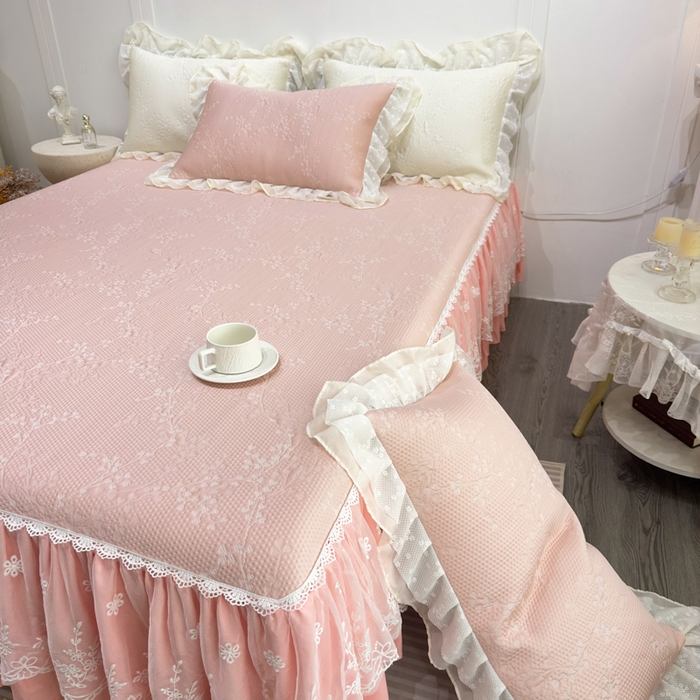 91家纺网 家纺一手货源 找家纺 菊上家纺 2026新款PE凉感床裙款凉席夏被夏凉被空调被四件套-清雅之梦 清雅之梦-樱花粉