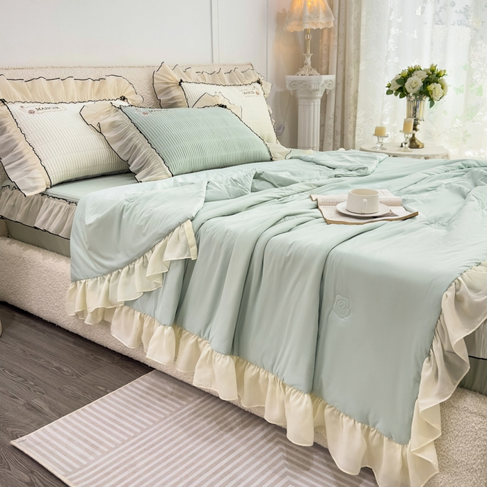 91家纺网 家纺一手货源 找家纺 （总）菊上家纺 2026新款法式风PE床笠款凉席夏被夏凉被空调被四件套-法颂