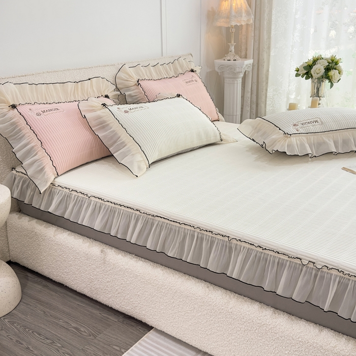 91家纺网 家纺一手货源 找家纺 菊上家纺 2026新款法式风PE床笠款凉席夏被夏凉被空调被四件套-法颂 法颂-珍珠白