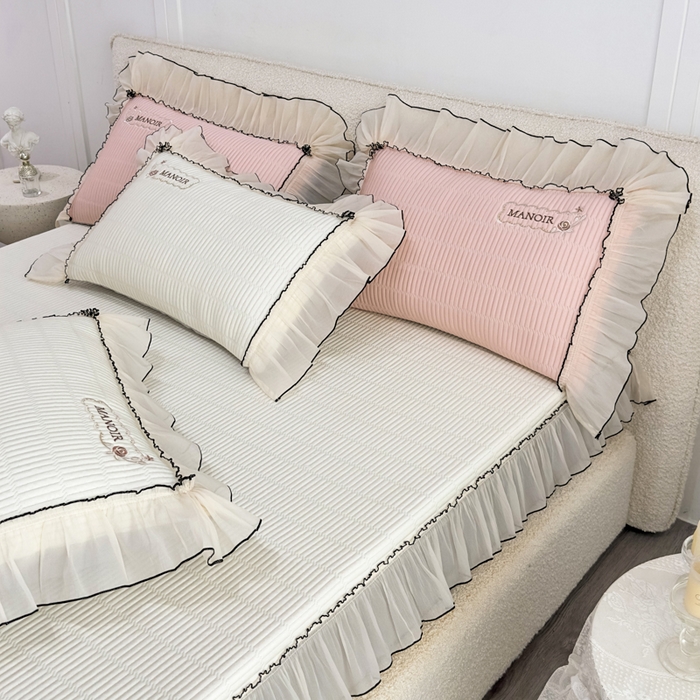 91家纺网 家纺一手货源 找家纺 菊上家纺 2026新款法式风PE床笠款凉席夏被夏凉被空调被四件套-法颂 法颂-珍珠白