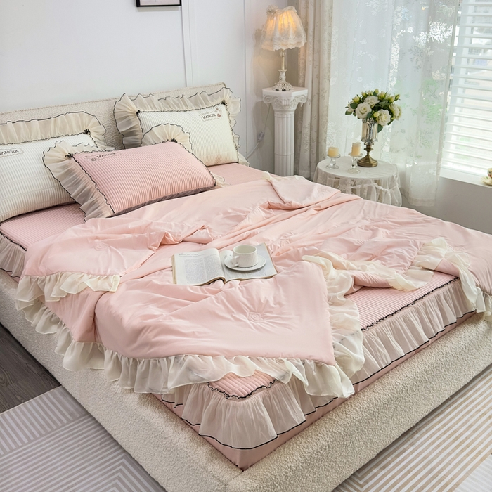 91家纺网 家纺一手货源 找家纺 菊上家纺 2026新款法式风PE床笠款凉席夏被夏凉被空调被四件套-法颂 法颂-樱花粉