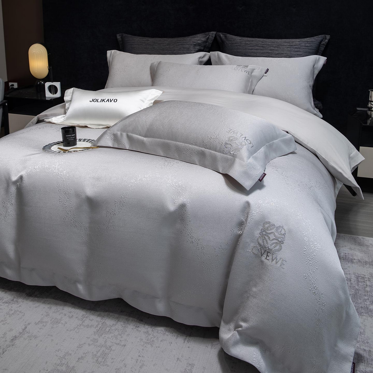 91家纺网 家纺一手货源 找家纺 2026高端新品A类100支长绒棉纯棉四件套100全棉厚织提花轻奢风重工刺绣被套 艾弗里-灰