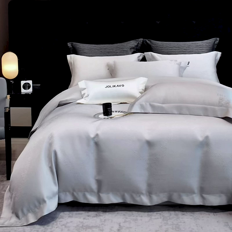 91家纺网 家纺一手货源 找家纺 2026高端新品A类100支长绒棉纯棉四件套100全棉厚织提花轻奢风重工刺绣被套 艾弗里-灰