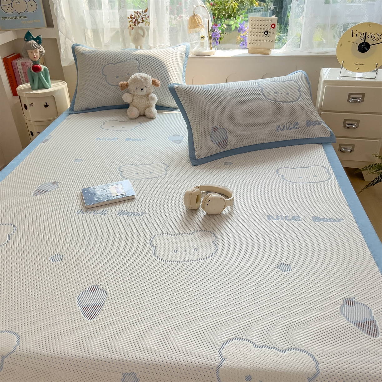 91家纺网 家纺一手货源 找家纺 雯豆家纺 2026新款PE中分子凉感凉席条席三件套加厚三明治款复合卡通提花凉席 PE提花凉席-北极熊