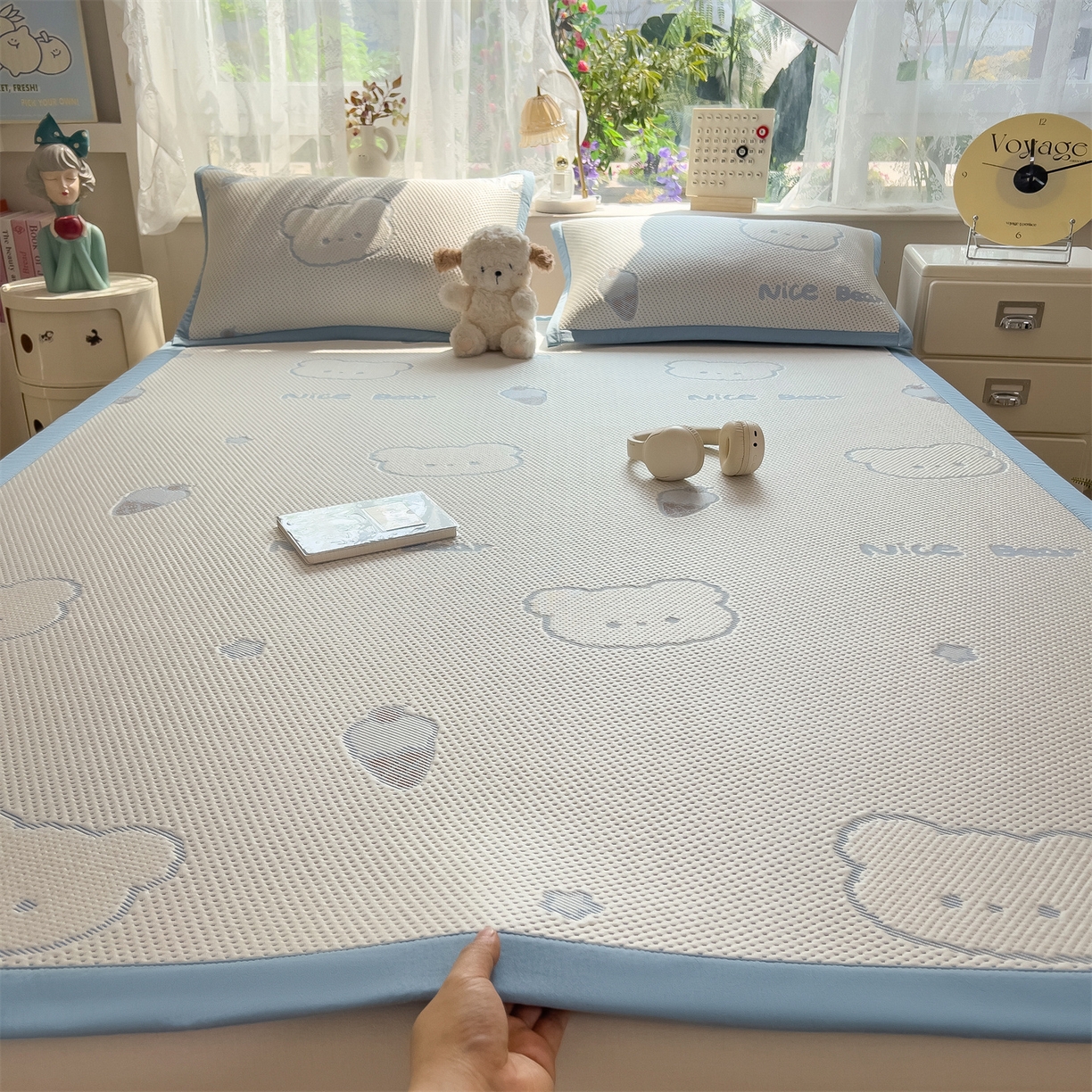 91家纺网 家纺一手货源 找家纺 雯豆家纺 2026新款PE中分子凉感凉席条席三件套加厚三明治款复合卡通提花凉席 PE提花凉席-北极熊