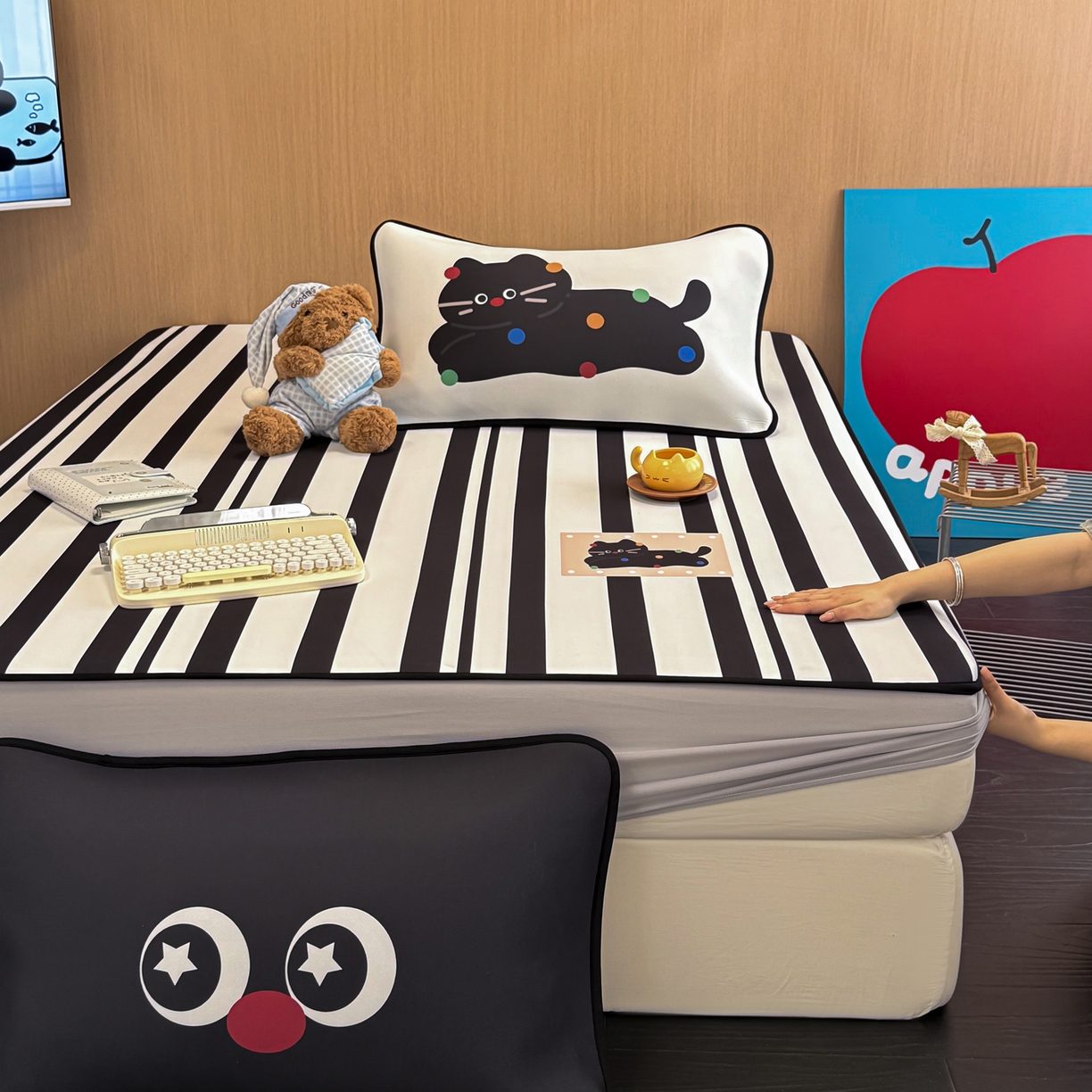 91家纺网 家纺一手货源 找家纺 （总）懒猫家纺 2026新款大版卡通云感果冻床席床笠凉席