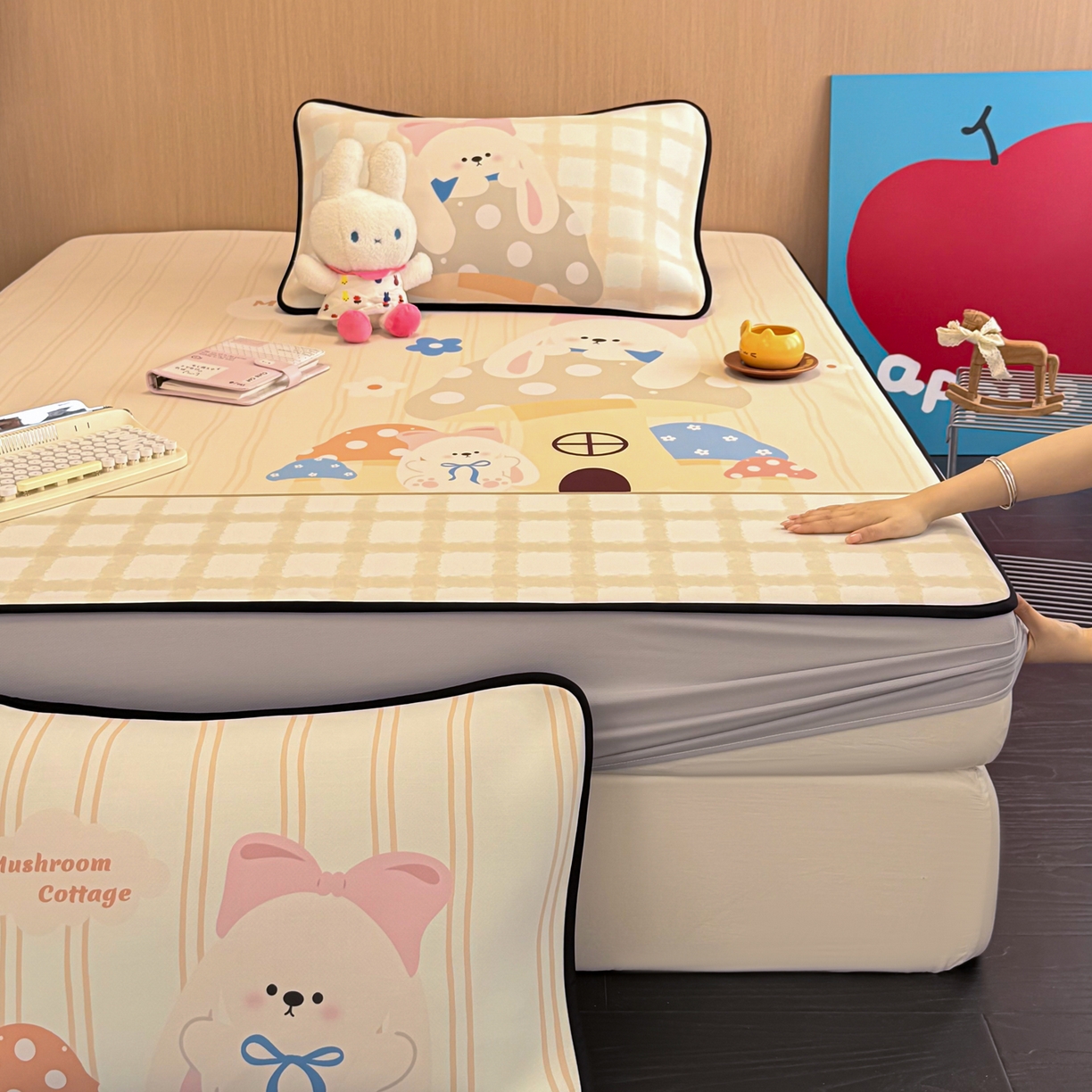 91家纺网 家纺一手货源 找家纺 （总）懒猫家纺 2026新款大版卡通云感果冻床席床笠凉席